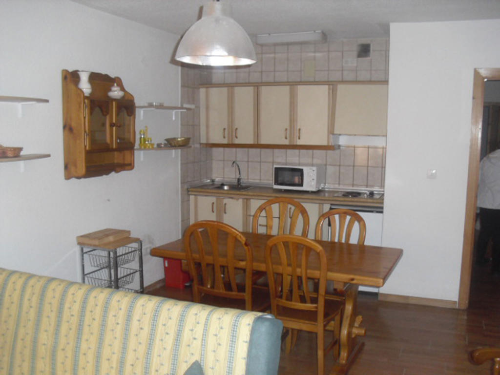 Apartamentos Mont Blanc Asn Сиера Невада Екстериор снимка