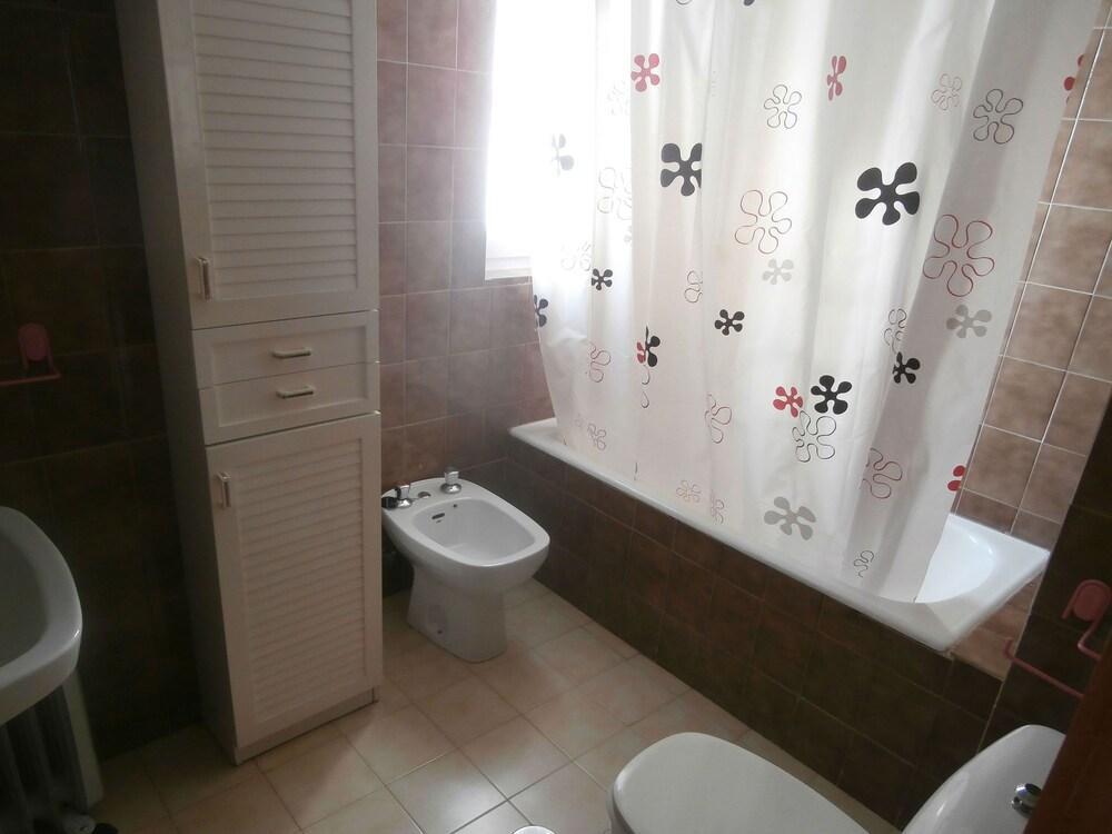 Apartamentos Mont Blanc Asn Сиера Невада Екстериор снимка